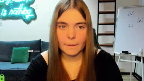 miraa_bloom online show from 01/08/26, 03:14