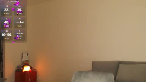 Meera online show from 03/15/26, 07:53