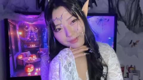 Snapshot of mirafloat chatting on 10/27/25, 01:37 mirafloat online show from 10/27/25, 01:37