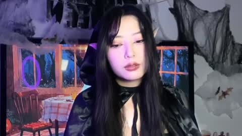 Snapshot of mirafloat chatting on 10/28/25, 01:25 mirafloat online show from 10/28/25, 01:25