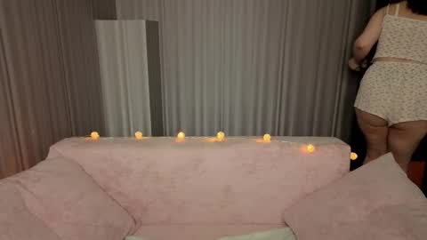 Milky online show from 03/22/26, 09:45