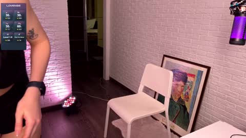 Snapshot of mirai_meow chatting on 12/24/24, 01:50 Kattie Kate Katana Katarina Ri Cat baby bb - your choise xo xo online show from 12/24/24, 01:50