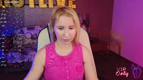 Snapshot of miralush chatting on 07/23/26, 06:33 Mira online show from 07/23/26, 06:33