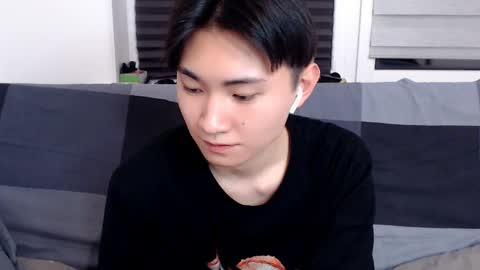              online show from 01/13/25, 08:48