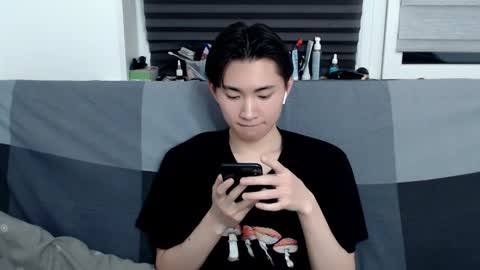              online show from 01/26/25, 02:56