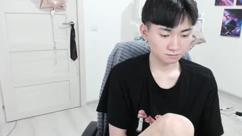              online show from 02/16/25, 02:20