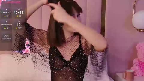 Mira online show from 12/14/25, 06:41