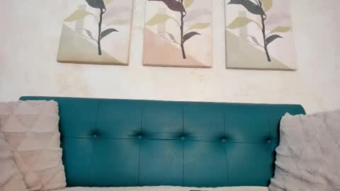 Miranda online show from 11/23/25, 12:16