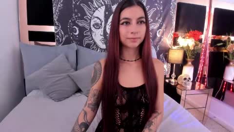 Snapshot of mirandaaduboiss chatting on 05/03/26, 01:50 Miranda online show from 05/03/26, 01:50