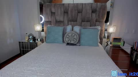 Miranda online show from 04/17/26, 12:57