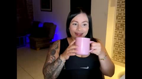 Snapshot of mirandaredd chatting on 07/28/26, 05:14 Miranda online show from 07/28/26, 05:14