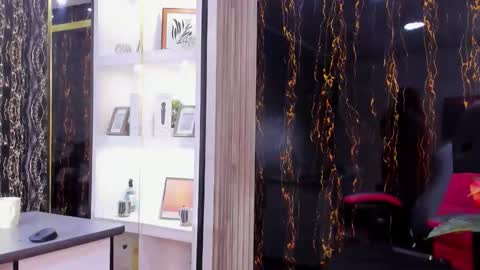 Snapshot of mirandarossi chatting on 09/17/25, 02:57 Miranda online show from 09/17/25, 02:57