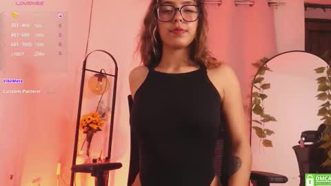 MIRANDA HERNANDEZ online show from 02/22/26, 05:19