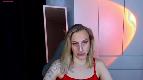 Snapshot of miraraid chatting on 12/18/24, 08:31 miraraid online show from 12/18/24, 08:31