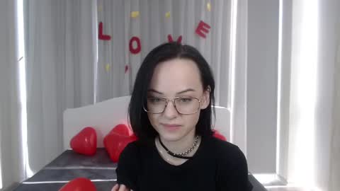 Mira online show from 02/14/25, 10:38