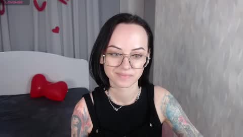 Mira online show from 02/16/25, 06:43