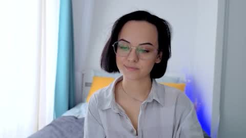 MiraSkyy online show from 09/28/25, 02:44