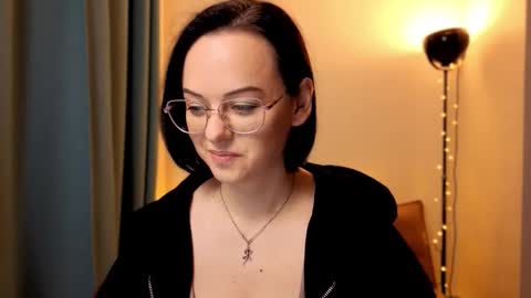 MiraSkyy online show from 11/07/25, 05:24