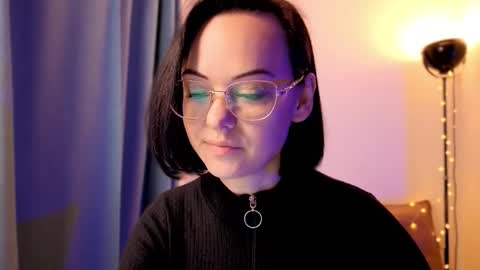 MiraSkyy online show from 11/20/25, 04:29