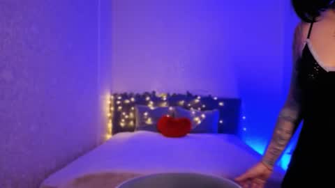 MiraSkyy online show from 02/26/26, 09:03