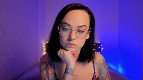 Snapshot of miraskyy chatting on 03/23/26, 04:33 MiraSkyy online show from 03/23/26, 04:33