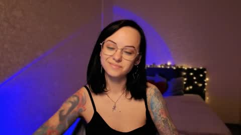 Snapshot of miraskyy chatting on 05/23/26, 06:12 MiraSkyy online show from 05/23/26, 06:12