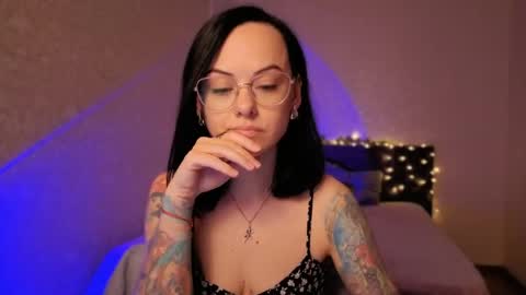 Snapshot of miraskyy chatting on 05/24/26, 03:17 MiraSkyy online show from 05/24/26, 03:17