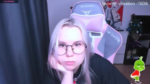 Kira online show from 01/13/26, 08:58