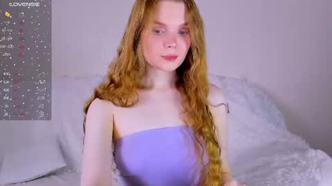 Snapshot of mirey_sky chatting on 06/12/26, 09:52 Mirey online show from 06/12/26, 09:52