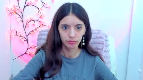 Snapshot of miri_miss chatting on 04/02/26, 11:41 Miri online show from 04/02/26, 11:41