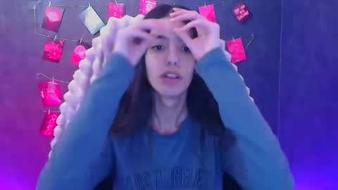 Snapshot of miri_miss chatting on 04/06/26, 11:22 Miri online show from 04/06/26, 11:22
