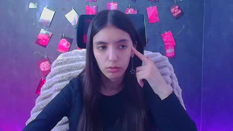 Snapshot of miri_miss chatting on 04/28/26, 11:26 Miri online show from 04/28/26, 11:26