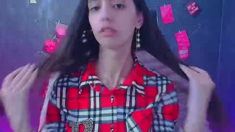 Snapshot of miri_miss chatting on 05/06/26, 11:15 Miri online show from 05/06/26, 11:15