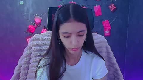 Snapshot of miri_miss chatting on 05/07/26, 11:37 Miri online show from 05/07/26, 11:37