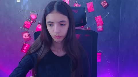Snapshot of miri_miss chatting on 05/11/26, 02:45 Miri online show from 05/11/26, 02:45