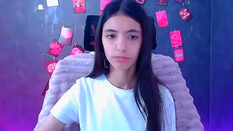 Snapshot of miri_miss chatting on 06/21/26, 05:21 Miri online show from 06/21/26, 05:21