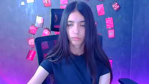 Snapshot of miri_miss chatting on 06/26/26, 10:52 Miri online show from 06/26/26, 10:52