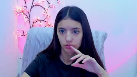 Snapshot of miri_miss chatting on 06/27/26, 06:07 Miri online show from 06/27/26, 06:07