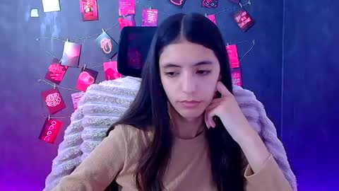 Snapshot of miri_miss chatting on 07/08/26, 12:53 Miri online show from 07/08/26, 12:53