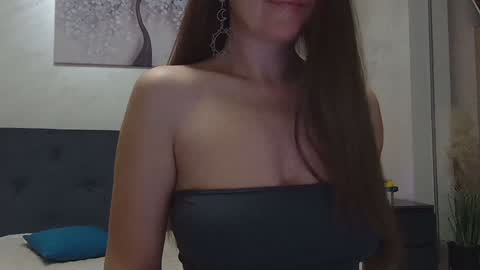 miriam04 online show from 01/28/25, 10:12