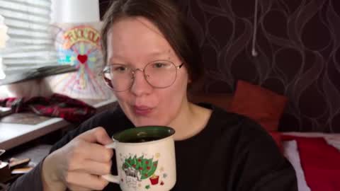 Mira online show from 10/13/25, 07:52