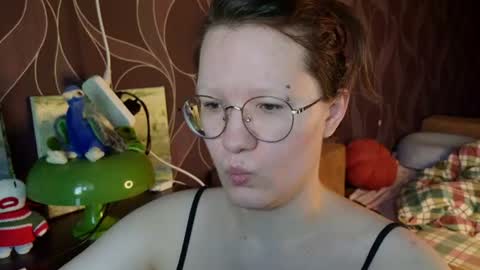 Snapshot of miriamor chatting on 07/26/26, 08:32 Mira online show from 07/26/26, 08:32