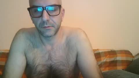 mirko245 online show from 10/11/25, 09:24