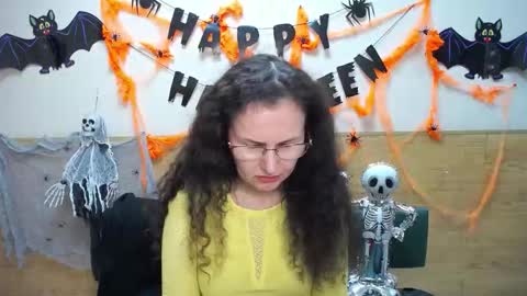 Miroslava Happi online show from 10/25/25, 05:48