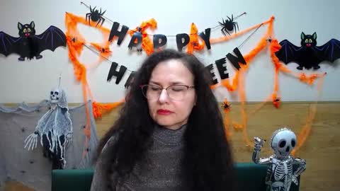 Miroslava Happi online show from 10/26/25, 07:03