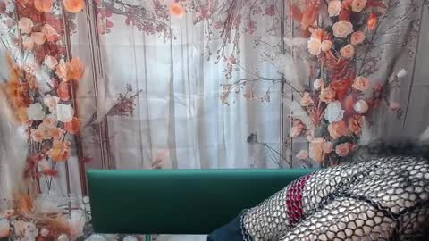 Miroslava Happi online show from 04/07/26, 05:52