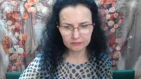 Miroslava Happi online show from 07/04/26, 05:57