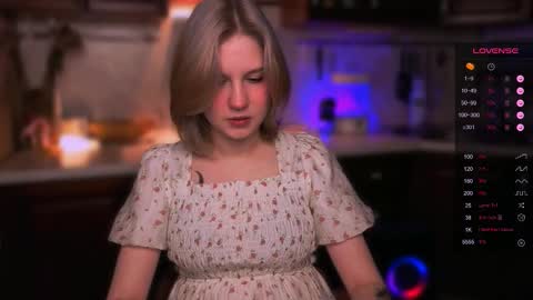 Snapshot of mirrameow chatting on 11/12/25, 10:09 Mira online show from 11/12/25, 10:09