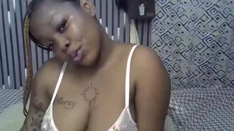 mirror_254 online show from 01/15/26, 08:01