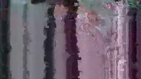 Snapshot of mis_kizzy chatting on 09/22/25, 01:02 its me kizzy online show from 09/22/25, 01:02